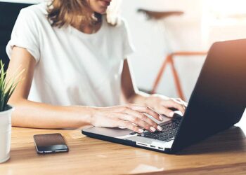 Εργασιακό νομοσχέδιο: Έρχονται ειδικές συμβάσεις ευέλικτης εργασίας