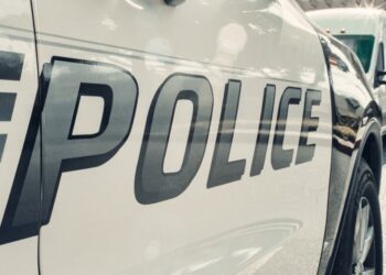 Νάρκωσε τις κόρες της με ζελεδάκια μελατονίνης και μετά τις πυροβόλησε στο κρεββάτι τους