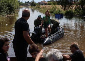 Μητσοτάκης: Προτεραιότητα η διάσωση των πολιτών – Έστειλα επιστολή στη φον ντερ Λάιεν για οικονομική βοήθεια