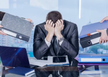 «Εργαζόμενοι, πάρτε… βαθιά ανάσα»