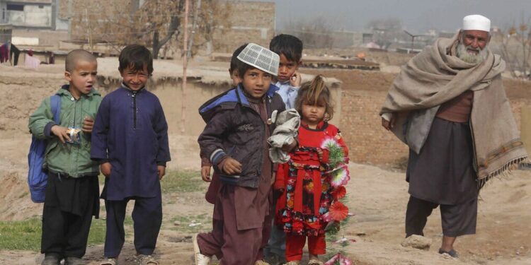 Αφγανιστάν: «Ψαλίδι» στην επισιτιστική βοήθεια -Για «καταστροφικό» χειμώνα προειδοποιεί ο ΟΗΕ