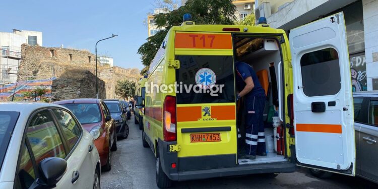 Θεσσαλονίκη: Άνοιξε την πόρτα του ασανσέρ και έπεσε στο κενό (φωτο)