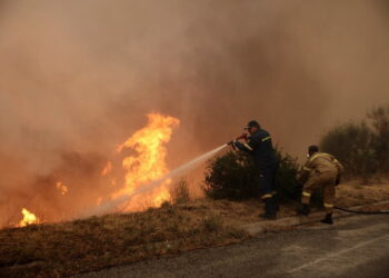 Φυλάκιση αλλά και δέσμευση κάθε περιουσιακού στοιχείου για εμπρηστές από πρόθεση