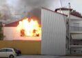 Φωτιά και εκρήξεις σε διώροφη κατοικία στο κέντρο του Κιλκίς (VIDEO)