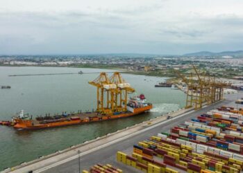 Θρίλερ στη Θεσσαλονίκη: Νεκρός οδηγός στο Λιμάνι – Τα πρώτα στοιχεία