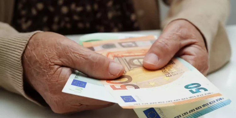 Εργασιακό Νομοσχέδιο: Τι αλλάζει στο ύψος της σύνταξης για τους εργαζόμενους με παράλληλη απασχόληση