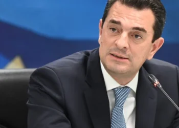 Σκρέκας: Τα 4 μέτρα για τις ανατιμήσεις και την αισχροκέρδεια -Νέα έκπτωση 5% για έξι μήνες σε συγκεκριμένα προϊόντα