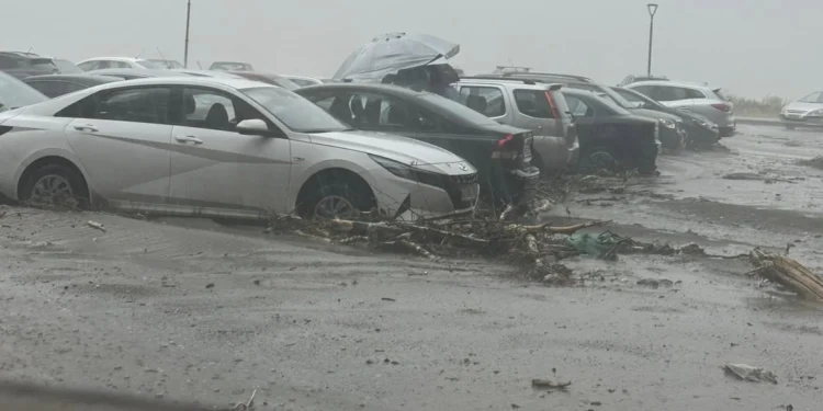 Κακοκαιρία Daniel: Πάνω από 1,5 μέτρο η στάθμη του νερού στον Άγιο Ιωάννη Πηλίου – Εχουν πλημμυρίσει σπίτια και ξενοδοχεία