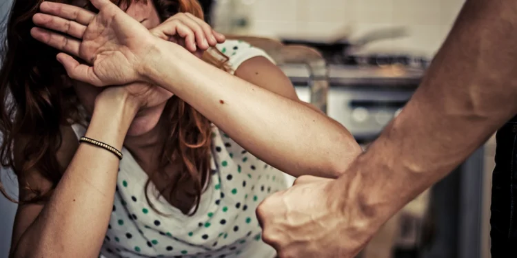 Βόλος: Ο 28χρονος Αλβανός είχε ξυλοκοπήσει την 22χρονη και επειδή γέννησε κορίτσι!