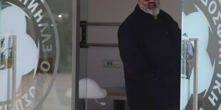 Ολυμπιακός – Καραπαπάς κατά Μπαλτάκου: «Θα βάλουμε λουκέτο στο ποδόσφαιρο – Δεν πρόκειται να γίνει ντέρμπι με διαιτητή Σιδηρόπουλο»