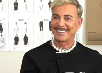 Γαβαλάς: «Έχουμε πολλούς γκέι στη Βουλή, και γυναίκες και άνδρες»