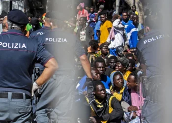 Μεταναστευτικό – «Μη μας αφήνετε μόνους»: Έκκληση Ταγιάνι στην ΕΕ μετά το χάος στη Λαμπεντούζα