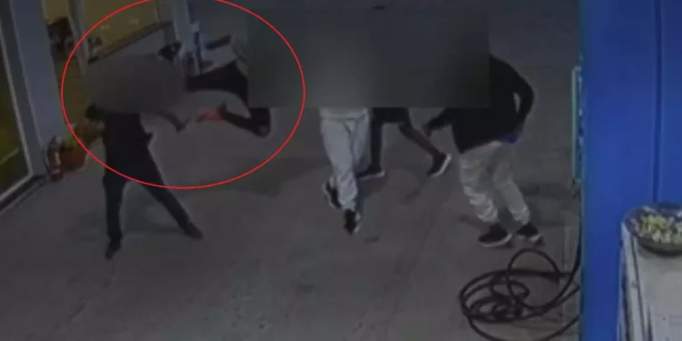 Οι καρατιές τζαμπατζήδων ληστών σε βενζινάδικο της Λαμίας – Φούλαραν βενζίνη χωρίς να πληρώσουν