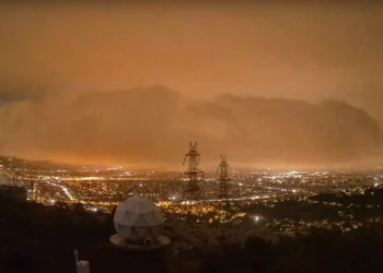 Βίντεο με τρομακτικό σύννεφο που κάλυψε την Αττική και έφερε την νεροποντή