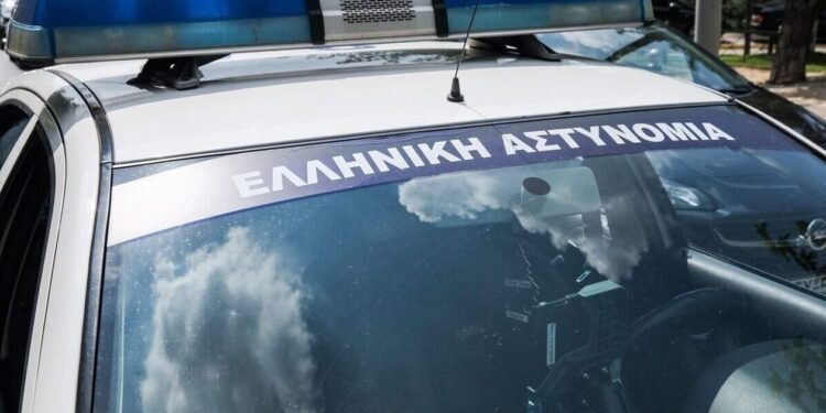 Σέρρες: Αστυνομικοί έπιασαν επ’ αυτοφώρω διαρρήκτες να μπαίνουν σε σπίτι