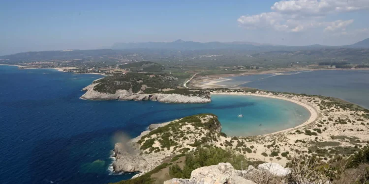 Πύλος: Νεκρός ο άντρας που έπεσε στη θάλασσα από το σκάφος του