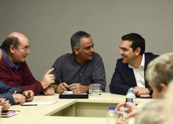 Καρτερός κατά Σκουρλέτη, Φίλη και ΕΦΣΥΝ: «Επίδοξοι σωτήρες πιστεύουν ότι με αυτά τα σκ@τ@ θα κάνουν εύφορο το χωράφι στο οποίο επενδύουν»