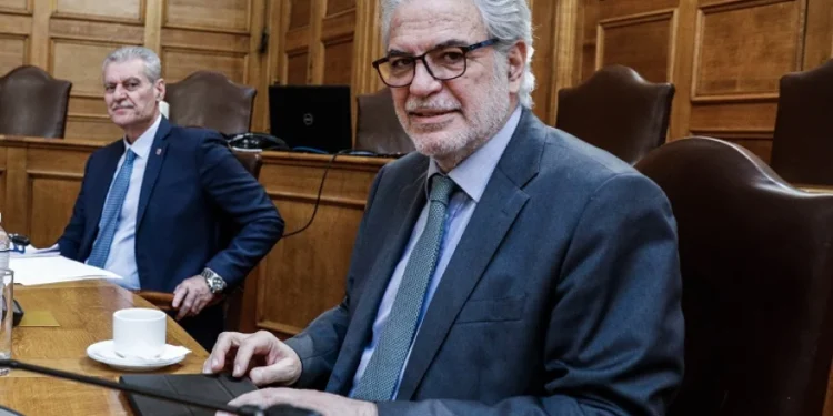 Ο Χρήστος Στυλιανίδης νέος υπουργός Ναυτιλίας μετά την παραίτηση του Μιλτιάδη Βαρβιτσιώτη