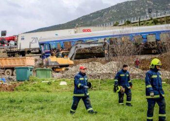 Τέμπη: Στους 15 οι κατηγορούμενοι για τη σιδηροδρομική τραγωδία