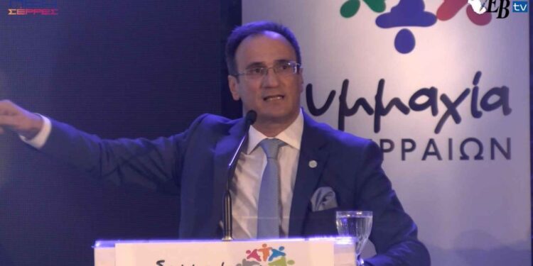 Πέθαναν από ασφυξία δίδυμα – Αποκοιμήθηκαν αγκαλιά σε μπαούλο