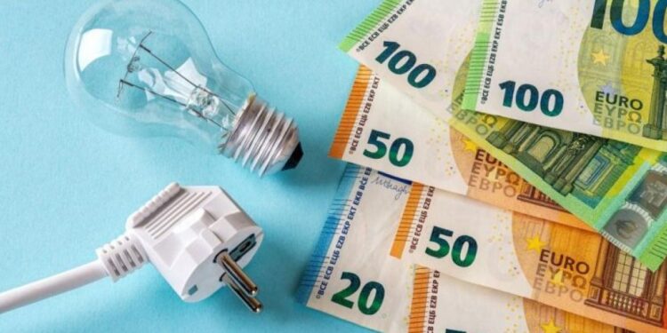 Ανακοινώθηκαν τα δυσάρεστα: Θα βάλουμε βαθιά το χέρι στην τσέπη – Έρχονται οι χρωματιστοί λογαριασμοί ρεύματος