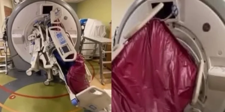 Φρικτό ατύχημα σε νοσοκομείο: Νοσηλεύτρια παγιδεύτηκε σε αξονικό τομογράφο (vid)