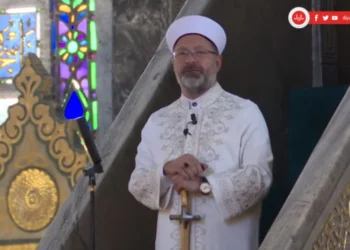 Η Τουρκία «απειλεί» το Ισραήλ με ένα σπαθί μέσα στην Αγιά Σοφιά