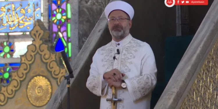 Η Τουρκία «απειλεί» το Ισραήλ με ένα σπαθί μέσα στην Αγιά Σοφιά