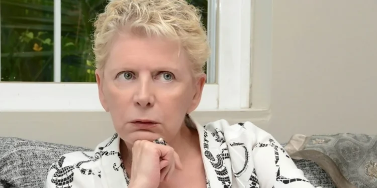 Ακρίτα για το «θέλουμε δύο παιδιά με τον Τάιλερ» του Κασσελάκη: Το ζητούμενο δεν είναι η αναπαραγωγή του DNA μας