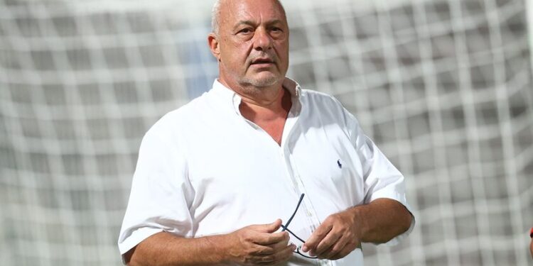 Αν ο Αλκίνοος Ιωαννίδης γράψει ένα τραγούδι για μένα, θα τον συγχωρήσω κι αυτόν