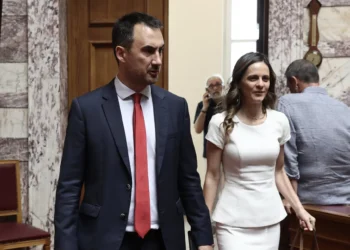 Παρέμβαση Αχτσιόγλου, Χαρίτση, Ηλιόπουλου: «Ο ΣΥΡΙΖΑ είναι σε διάλυση!» Συνεδριάζει εκτάκτως την Πέμπτη η ΠΓ