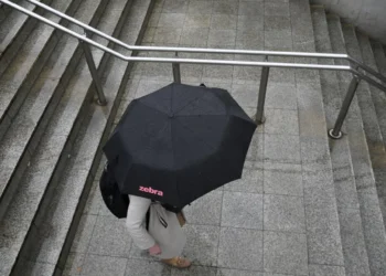 Νέο έκτακτο δελτίο επιδείνωσης καιρού: Ισχυρές καταιγίδες και λασποβροχές έως το βράδυ, σε ποιες περιοχές