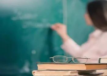 Τέλος στη ζωή της έδωσε 36χρονη φιλόλογος που είδε γραμμένο σε τοίχο το «Όνο όνο ήτο»