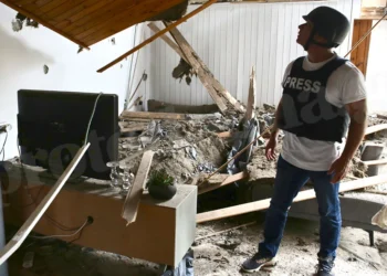 Πόλεμος στο Ισραήλ: Επίθεση στο κιμπούτς του Κισουφίμ ενώ ήταν μέσα οι απεσταλμένοι του protothema.gr – Δείτε βίντεο