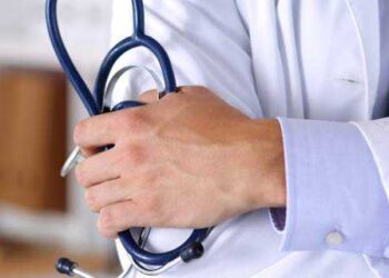 Σέρρες: Συνελήφθησαν «μαϊμού» γιατρός και οι συνεργοί του – Απέσπασαν χρήματα από ηλικιωμένους