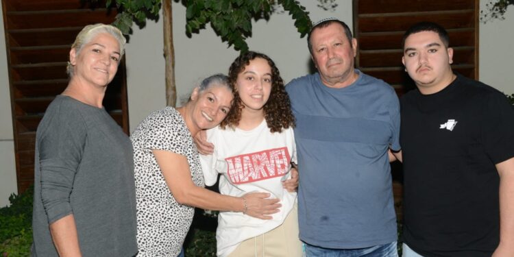 Μέση Ανατολή: Ο στρατός του Ισραήλ απελευθέρωσε γυναίκα στρατιωτικό που ήταν όμηρος στη Γάζα