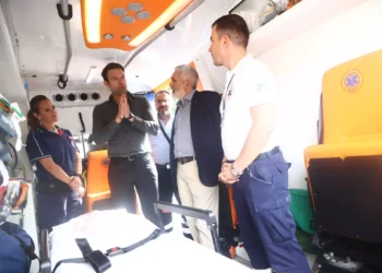 Κασσελάκης από το ΕΚΑΒ Θεσσαλονίκης: Ξέρω ότι είναι εξαντλητικό επάγγελμα γιατί και ο Τάιλερ ήταν διασώστης