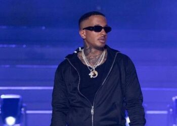 Light για Ανδρέα Μικρούτσικο: «Θα έρθουν με τα πι και τις μαγκούρες στο επόμενό μου live»