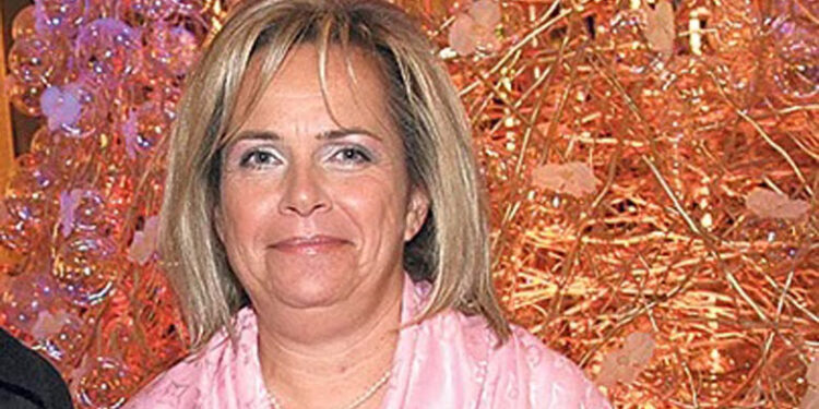 Συνελήφθη η πρώην σύζυγος του Τέρενς Κουίκ, Μαρίνα Ελευθερουδάκη, για ακάλυπτες επιταγές