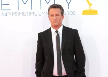 Matthew Perry: Το αντίο στον Τσάντλερ από τα «Φιλαράκια» – Η ανάρτηση του επίσημου λογαριασμού της σειράς