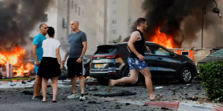 Ισραήλ: Κατάσταση πολέμου με τη Χαμάς – Μπήκαν ένοπλοι στη χώρα, αναφορές για δεκάδες νεκρούς πολίτες