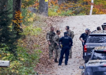ΗΠΑ: Νεκρός βρέθηκε ο 40χρονος δράστης του μακελειού στο Μέιν