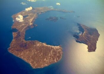 Σαντορίνη: Η αναπαράσταση της έκρηξης του ηφαιστείου από ψηλά(Βίντεο)