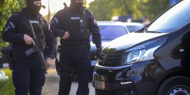 Πυροβολισμοί στα σύνορα Σερβίας και Ουγγαρίας – Τρεις νεκροί