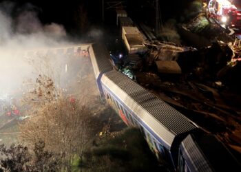 Τέμπη: Δειγματοληψίες εδάφους για να διευκρινιστούν τα αναπάντητα ερωτήματα της τραγωδίας