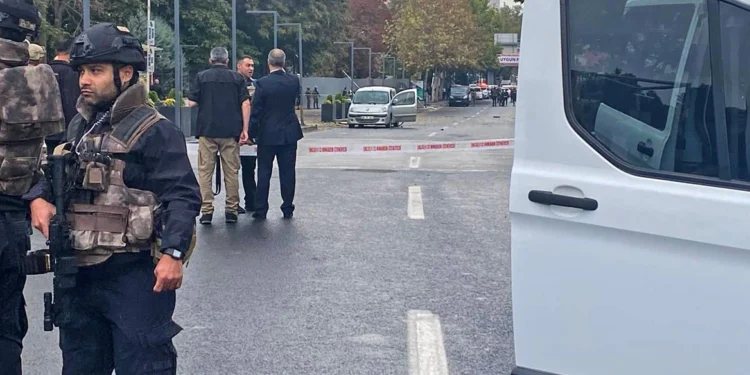 Τουρκία: Τρομοκρατική επίθεση στην Άγκυρα, κοντά στο Κοινοβούλιο – Τέσσερις νεκροί