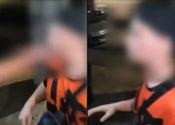 15χρονη χαστούκισε γονατιστό 13χρονο που την παρακαλούσε: «Θα σου φέρω τα 150€ και τα 5 g» (vid)