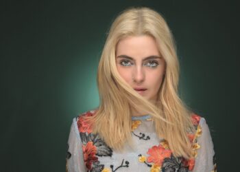 Ναταλία Σουίφτ: «Δεν είχα πει ποτέ το Πάτερ Ημών»