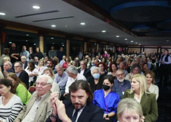 ΣΥΡΙΖΑ: Διάσπαση σε δόσεις – Εκτός η «Ομπρέλα», μένει ώσπου να… φύγει η Αχτσιόγλου και χαρακτηρίζει ακροδεξιό τον Κασσελάκη