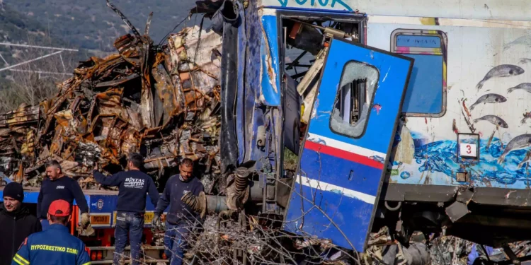 Τέμπη: Έρευνα για μη ταυτοποιημένους νεκρούς – Η ώρα της αλήθειας για την φονική έκρηξη